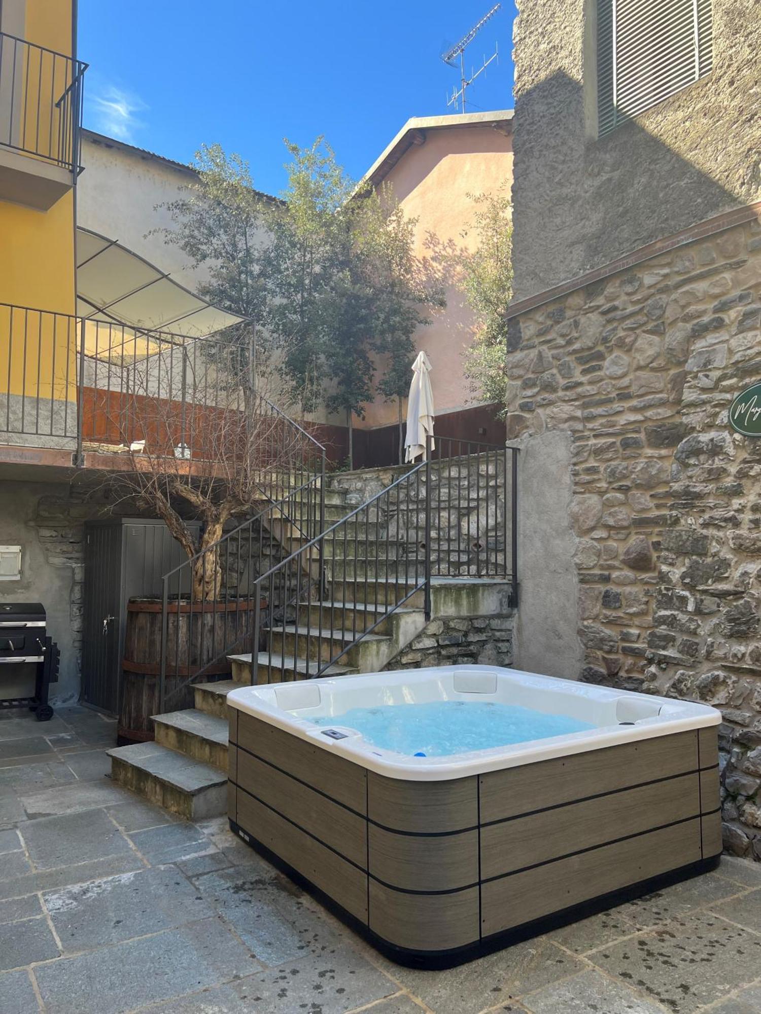 Al Molo 5 - Margaritaville Oliveto Lario ภายนอก รูปภาพ
